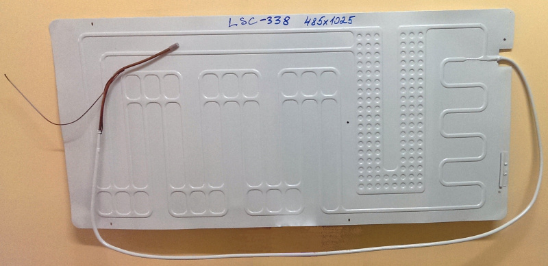 Испаритель  LSC - 338  для  бытовых  холодильников  BN  485 мм х 1025 мм