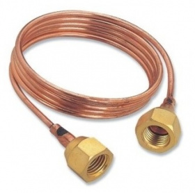 CT - 1500     Капиллярная  трубка  1500 мм  с  гайками